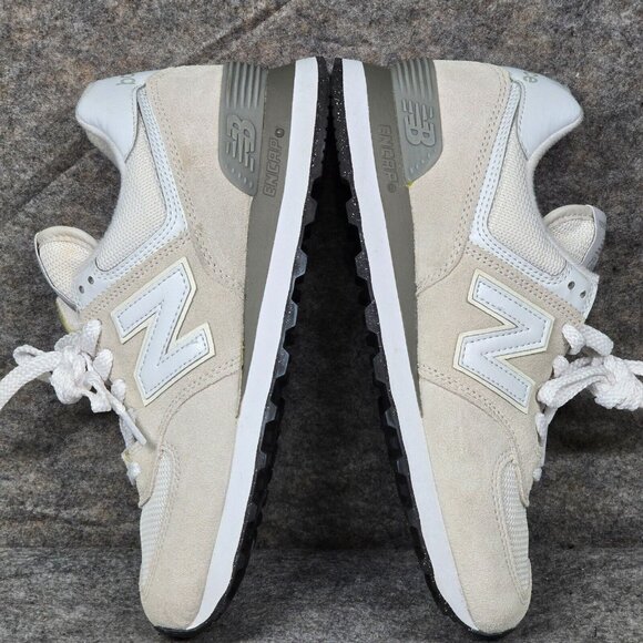 Size 7.5 - New Balance 574 Core Classic Shoes Sneakers WL574EVW - Picture 4 of 9